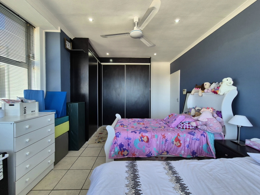 2 Bedroom Property for Sale in Wynberg Western Cape